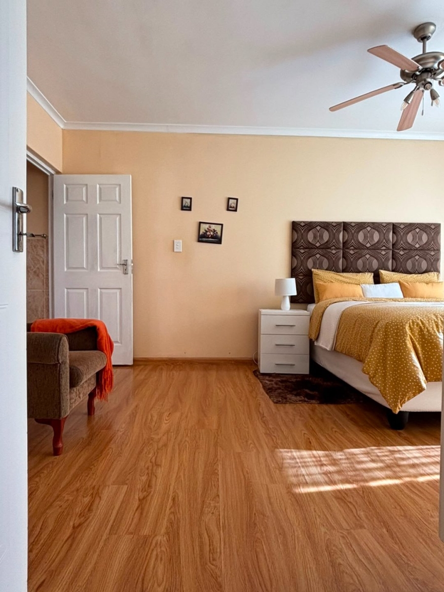 4 Bedroom Property for Sale in Bluewater Bay Eastern Cape